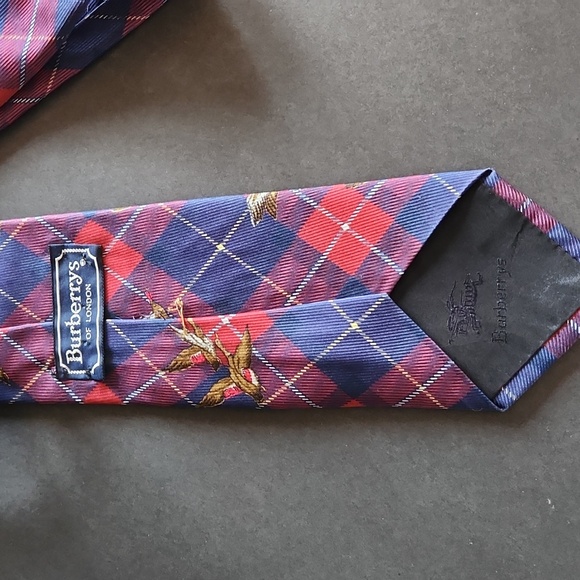 Burberry Vintage 80s/ 90s Plaid Duck Tie - Picture 3 of 7